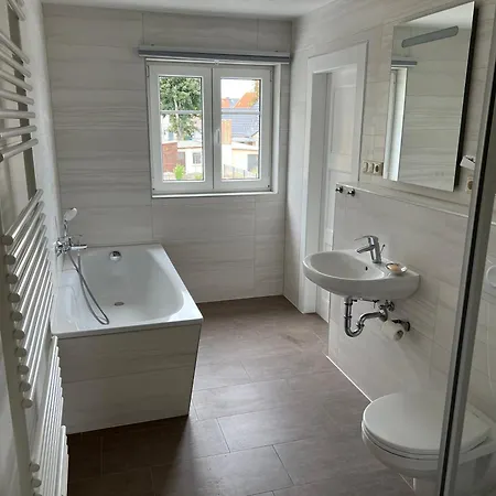 Constanze Muecheln Am Geiseltalsee Fuer Bis Zu 6 Personen, Terrasse, Garage * Stobnitz