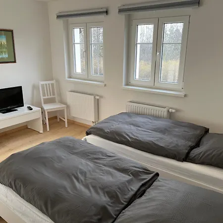 Constanze Muecheln Am Geiseltalsee Fuer Bis Zu 6 Personen, Terrasse, Garage Appartement *